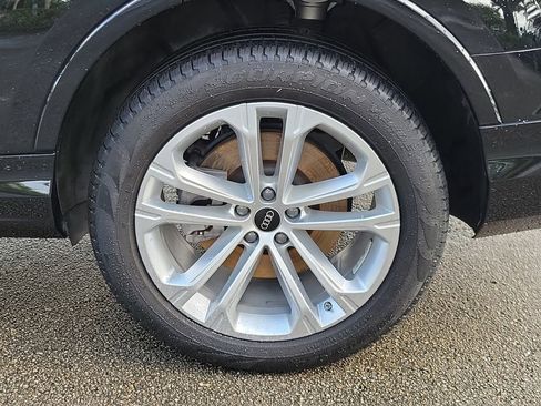 Used 2025 Audi Q7 2.0T Premium w/ Convenience Package AWD/4WD image 5