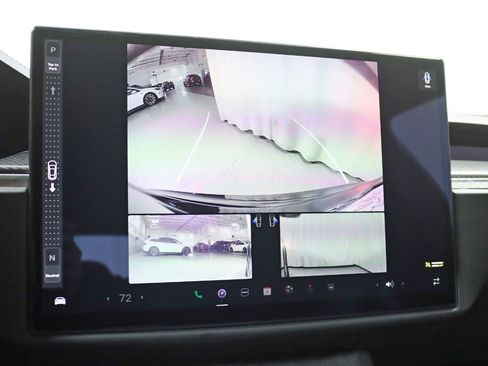 Used 2022 Tesla Model S Plaid image 18