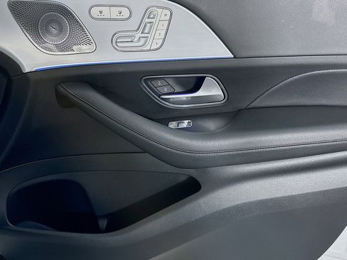 Used 2025 Mercedes-Benz GLE 350 4MATIC image 23