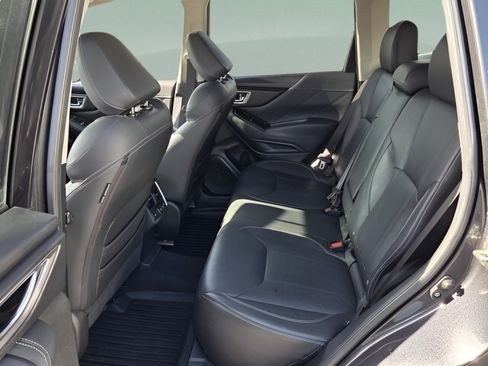 Used 2019 Subaru Forester Touring w/ Popular Package #3 AWD/4WD image 10