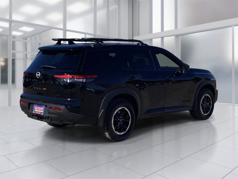 New 2025 Nissan Pathfinder Rock Creek image 6