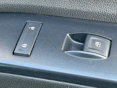 Used 2016 GMC Sierra 3500 4x4 Double Cab image 30