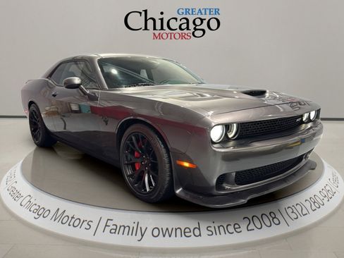 Used 2015 Dodge Challenger SRT Hellcat image 2