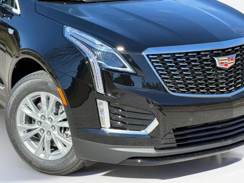 New 2026 Cadillac XT5 Luxury image 5