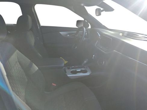 Used 2020 Chevrolet Blazer LT image 15