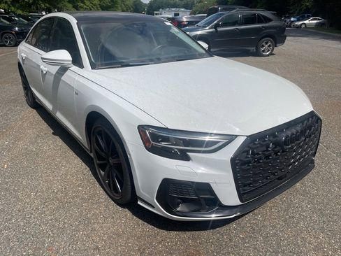 Used 2022 Audi A8 L 3.0T w/ Executive Package image 10