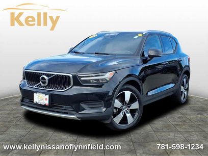 Used 2019 Volvo XC40 T5 Momentum