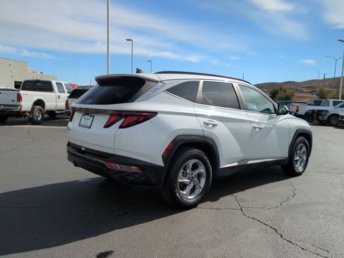 Used 2024 Hyundai Tucson SEL image 3
