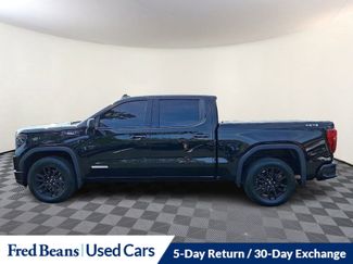 Certified 2022 GMC Sierra 1500 Elevation video 4