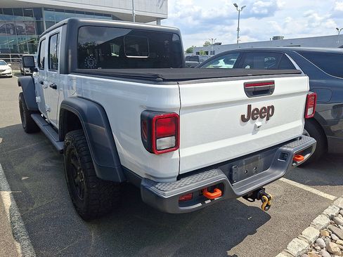 Used 2023 Jeep Gladiator Mojave w/ Cold Weather Group AWD/4WD image 3