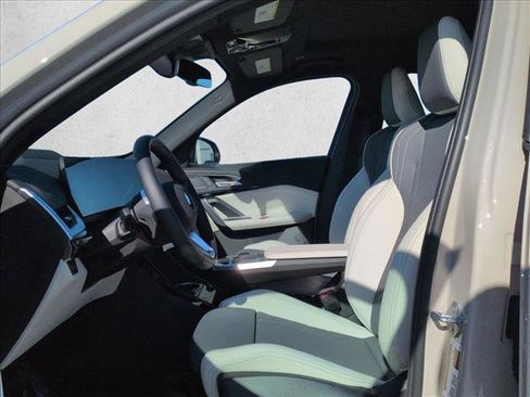 New 2026 BMW X1 xDrive28i image 4