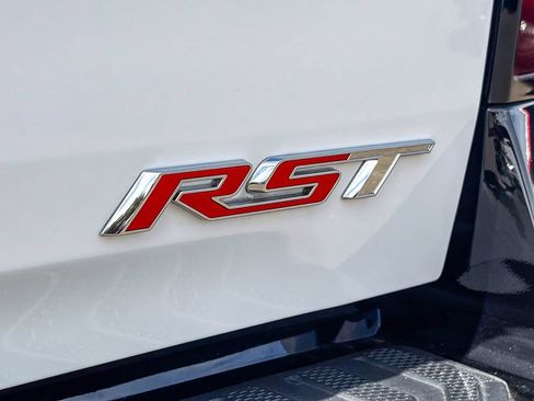 Used 2024 Chevrolet Silverado EV RST AWD/4WD image 11