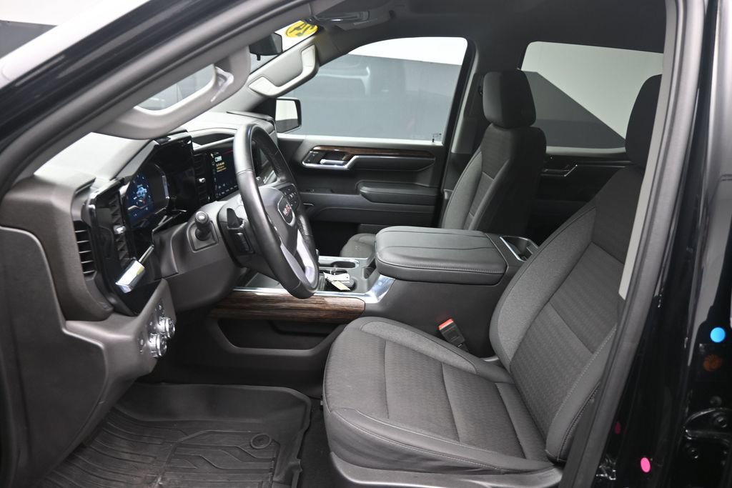 Used 2024 GMC Sierra 1500 Elevation AWD/4WD image 18