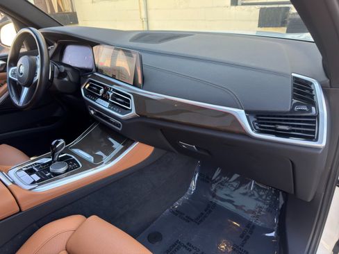 Used 2023 BMW X5 sDrive40i w/ M Sport Package RWD image 15