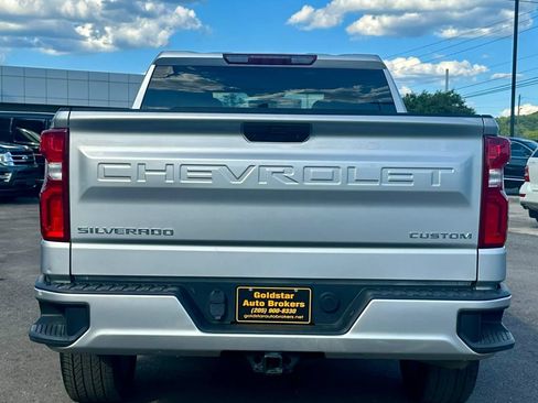 Used 2021 Chevrolet Silverado 1500 Custom RWD image 3