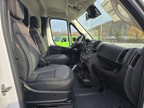 New 2026 RAM ProMaster 2500 w/ Advanced Safety Group FWD image 25