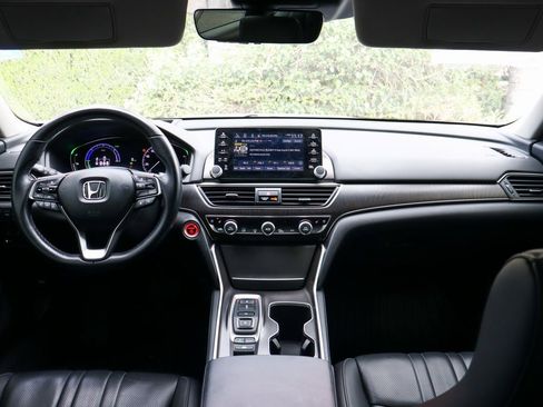 Used 2022 Honda Accord Touring image 25