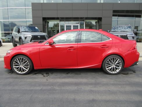 Used 2016 Lexus IS 300 AWD w/ Navigation System Package image 3