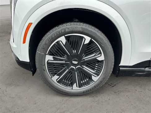 Used 2025 Cadillac Escalade IQ Sport 1 image 14