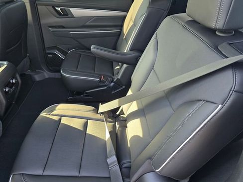 New 2026 Buick Enclave Preferred image 10