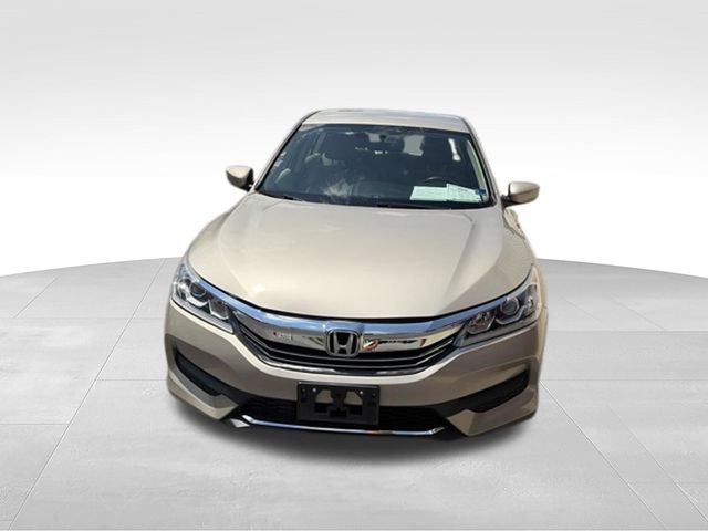 Used 2017 Honda Accord LX image 33