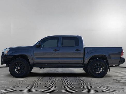 Used 2015 Toyota Tacoma 4x4 Double Cab w/ SR5 Package image 7