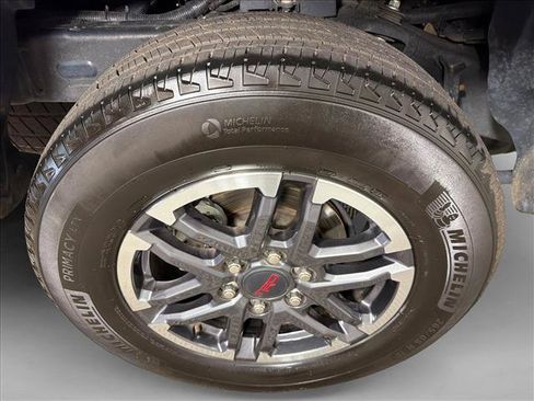 Used 2024 Toyota Tacoma TRD Sport AWD/4WD image 17