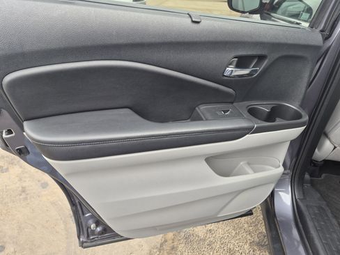 Used 2021 Honda Pilot EX-L image 12