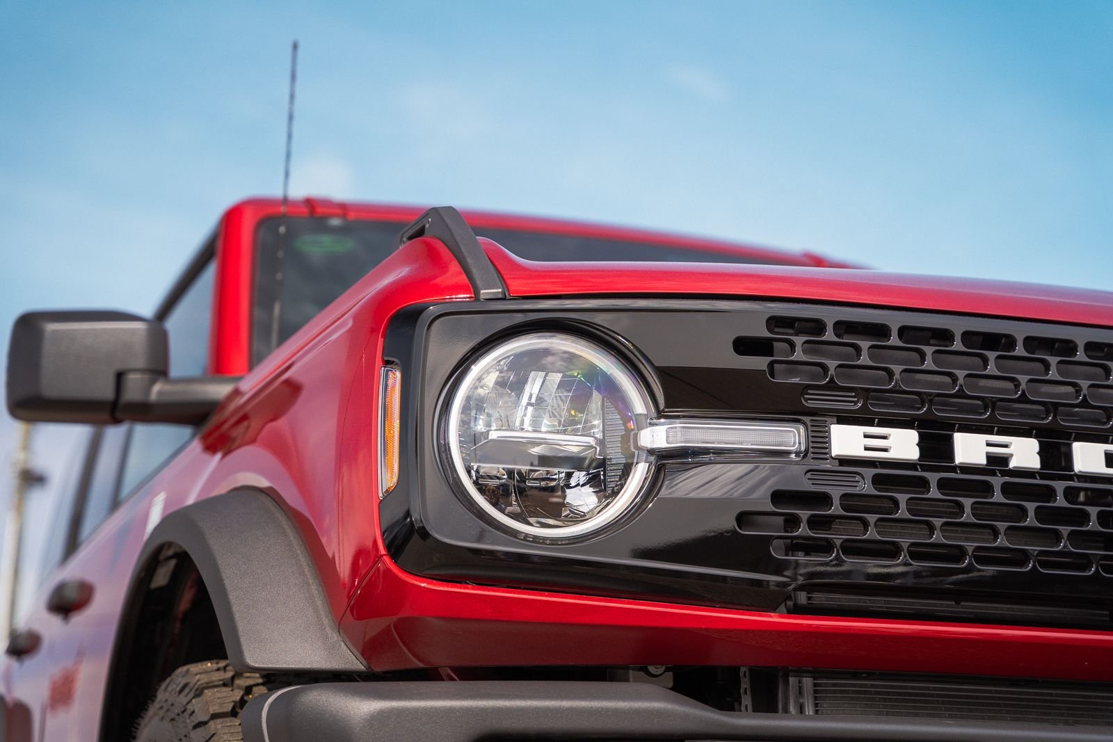 New 2026 Ford Bronco Big Bend w/ Black Diamond Package AWD/4WD image 9