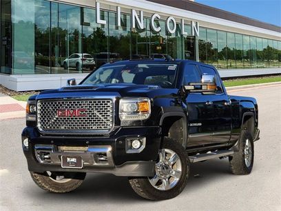 Used 2017 GMC Sierra 2500 Denali w/ Duramax Plus Package