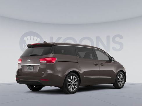 Used 2018 Kia Sedona SX FWD image 4