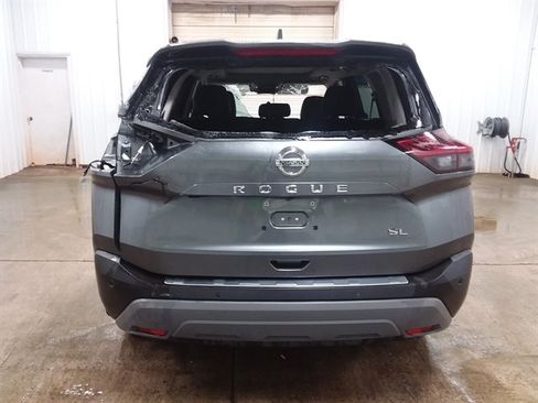 Used 2021 Nissan Rogue SL w/ Premium Package FWD image 8