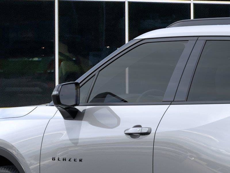 New 2026 Chevrolet Blazer LT w/ Sound & Technology Package AWD/4WD image 12