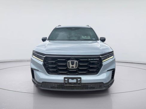 Used 2025 Honda Pilot Black Edition image 6
