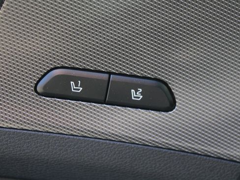 Certified 2025 Kia Sportage SX FWD image 22