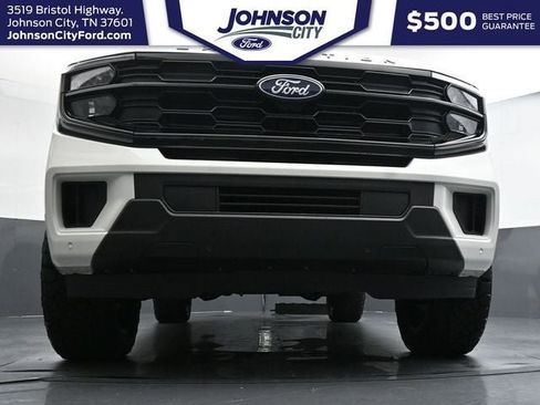 New 2025 Ford Expedition Active AWD/4WD image 26