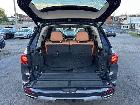 Used 2020 BMW X7 xDrive40i w/ Premium Package AWD/4WD image 42