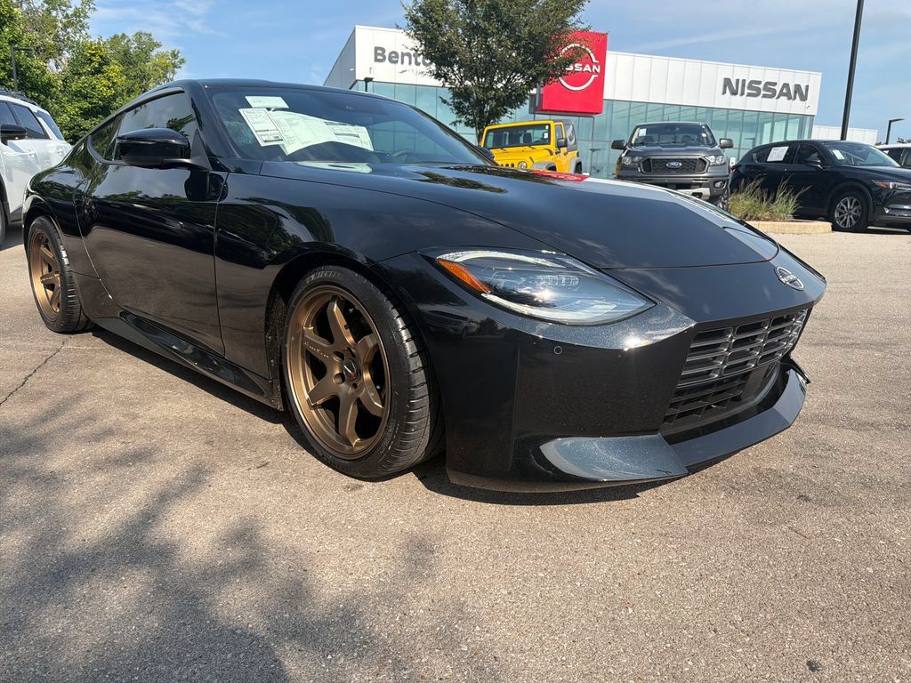 New 2026 Nissan Z Performance w/ Floor Mat Package RWD image 4