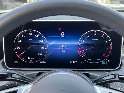 New 2025 Mercedes-Benz C 300 4MATIC Sedan image 15