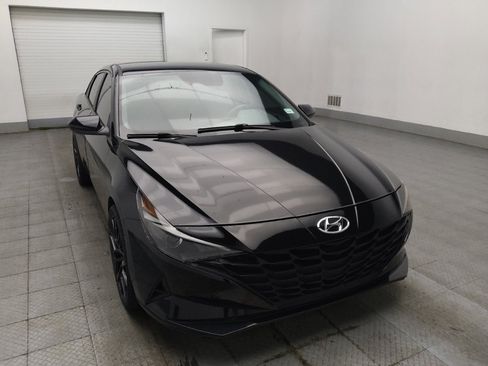 Used 2022 Hyundai Elantra SEL FWD image 13