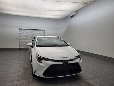 Used 2024 Toyota Corolla LE w/ LE Premium Package image 14
