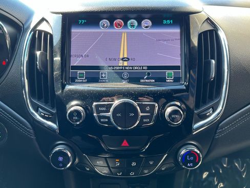 Used 2016 Chevrolet Cruze Premier FWD image 19