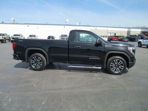 Used 2021 GMC Sierra 1500 4x4 Regular Cab w/ Sierra Value Package image 4