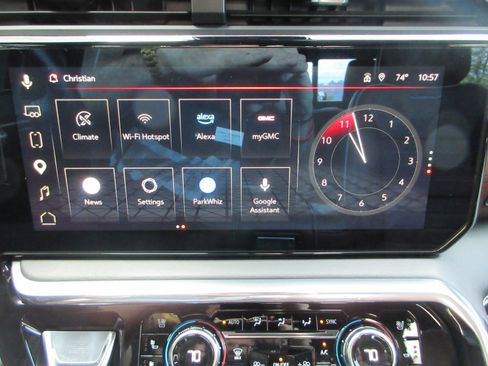 Used 2024 GMC Sierra 1500 Denali Ultimate AWD/4WD image 44