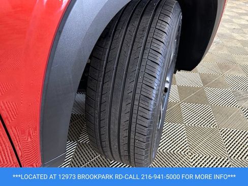 Certified 2024 Chevrolet Trax RS w/ Driver Confidence Package FWD image 27