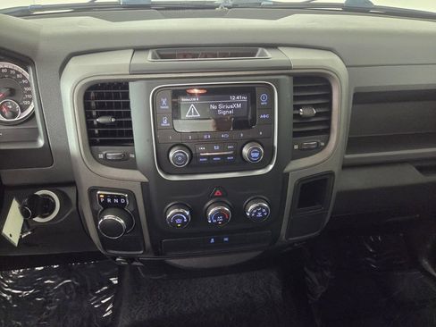 Used 2019 RAM 1500 Express RWD image 15