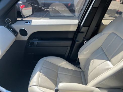 Used 2019 Land Rover Range Rover Sport HSE AWD/4WD image 5