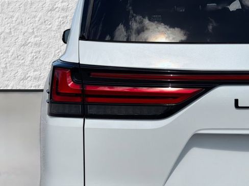 New 2026 Lexus LX 600 4WD w/ Luxury Package image 10