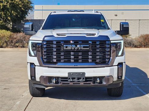 Used 2024 GMC Sierra 2500 Denali Ultimate w/ Max Trailering Package image 2