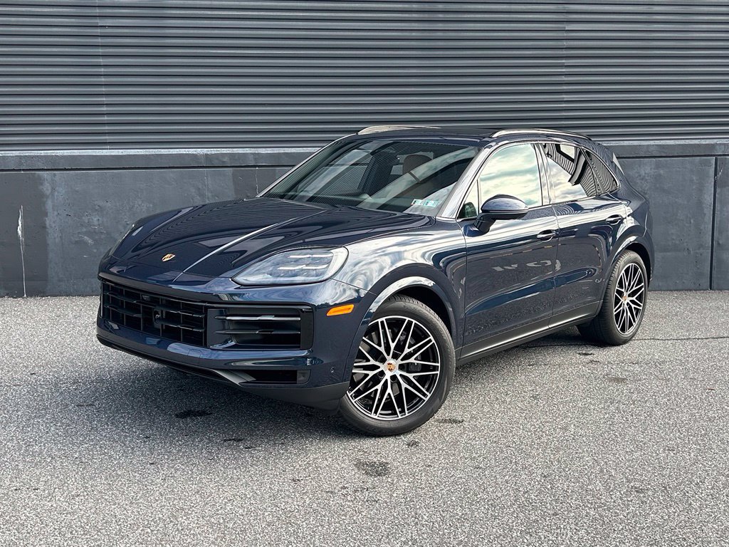 Certified 2026 Porsche Cayenne AWD/4WD image 1
